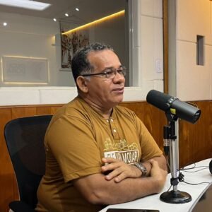 FACMA APRESENTA PROAPE EM ENTREVISTA À RÁDIO EDUCADORA