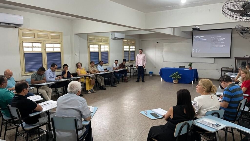 INTELIGÊNCIA PARA CRIAR, ÉTICA PARA CONDUZIR: docentes debatem sobre o futuro da educação na era da IA
